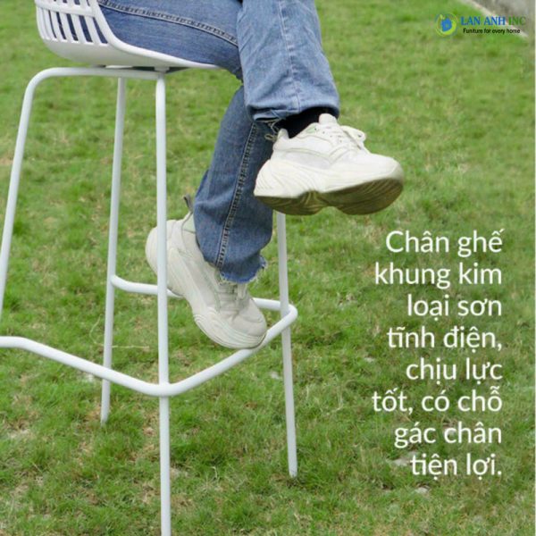 Ghế quầy bar mặt nhựa chân sắt cao bền đẹp 3031A