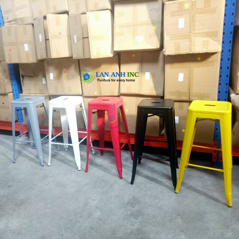 Hình ảnh thực tế ghế tolix bar không tựa LAB07