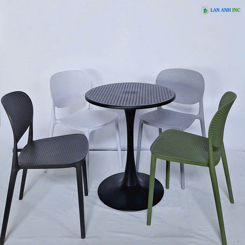 Bộ Bàn Ghế Cafe Tròn Ngoài Trời 4 Ghế Nhựa Đúc Đẹp BBCF39 Bộ Bàn Ghế Cafe Tròn Ngoài Trời 4 Ghế Nhựa Đúc Đẹp BBCF39