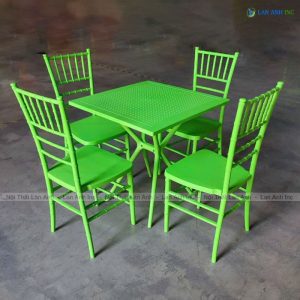 bo ban ghe cafe nhua vuong 4 ghe nhua duc ngoai troi dep BBCF83 3