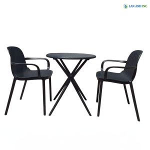 bo ban ghe cafe tron 2 ghe nhua duc co tay vin dep BBCF53 2