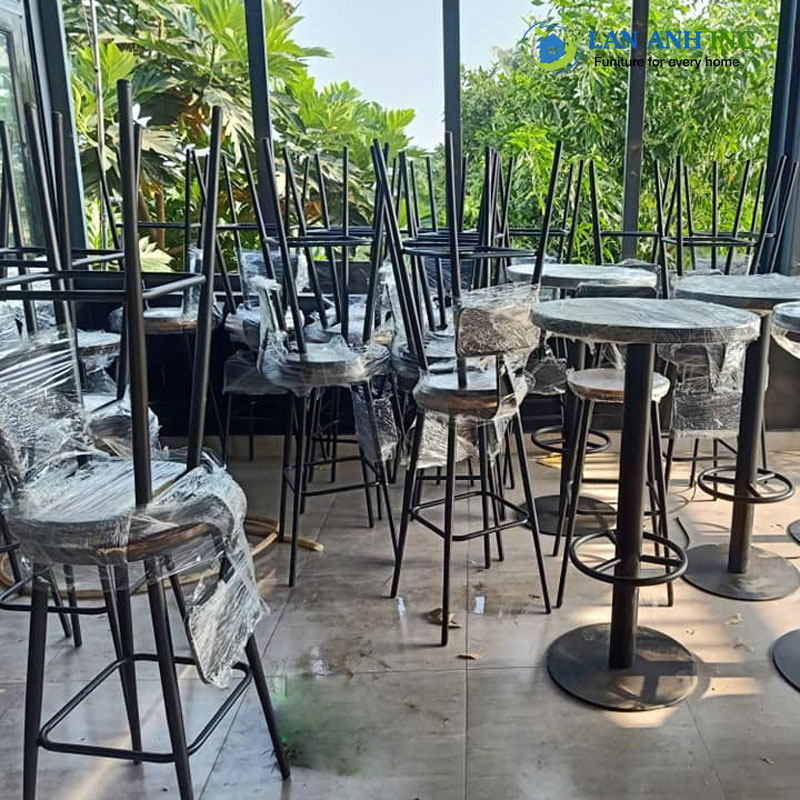 Ghế bar chân sắt mặt gỗ đẹp LASK04 Ghế bar chân sắt mặt gỗ đẹp LASK04