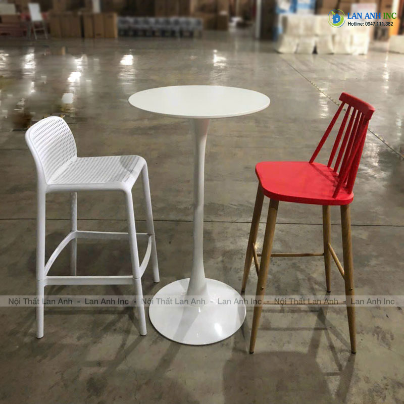 Bộ bàn 2 ghế quầy bar nhựa chân sắt giả gỗ LAB3044
