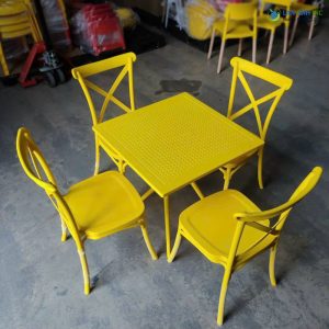 Bộ Bàn Ghế Cafe Nhựa Vuông 4 Ghế Nhựa Đúc BBCF68