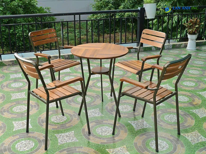 Ghế Cafe Mặt Gỗ Nan Chân Sắt Có Tay Moon 5 Ghế Cafe Mặt Gỗ Nan Chân Sắt Có Tay Moon 5