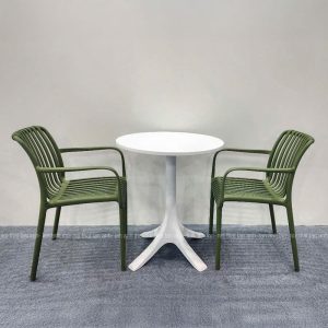 Bộ bàn cafe nhựa tròn chân xòe 2 ghế nhựa BBCF92