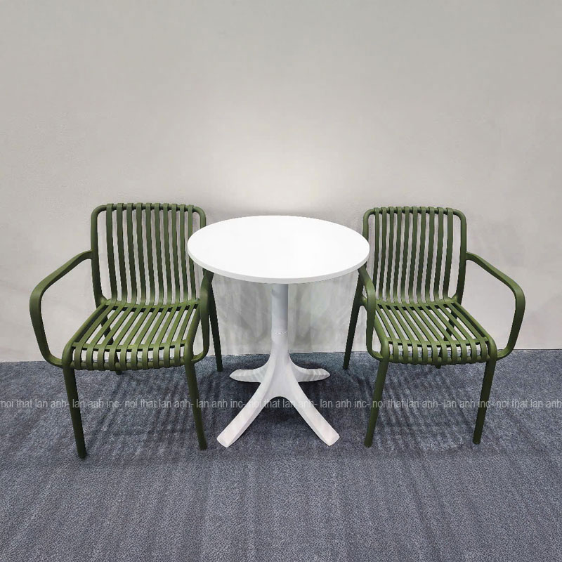 Bộ bàn cafe nhựa tròn chân xòe 2 ghế nhựa BBCF92