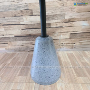 ban cafe ngoai troi mat ton chan be tong 1