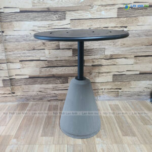 ban cafe ngoai troi mat ton chan be tong 4