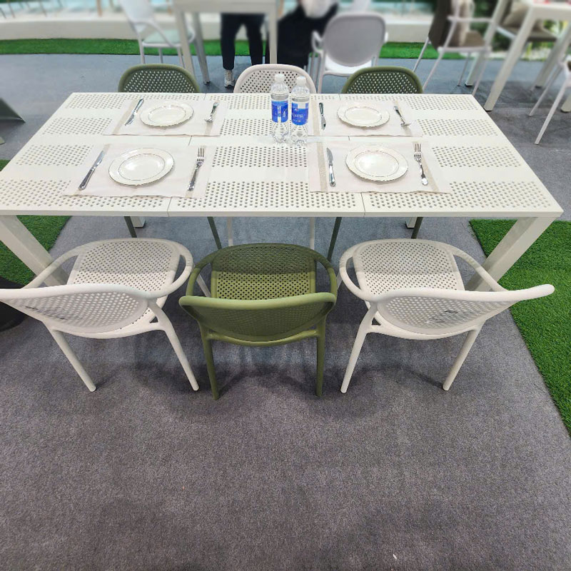 Bàn ăn mặt nhựa chân sắt cao cấp 80 x 1m8.