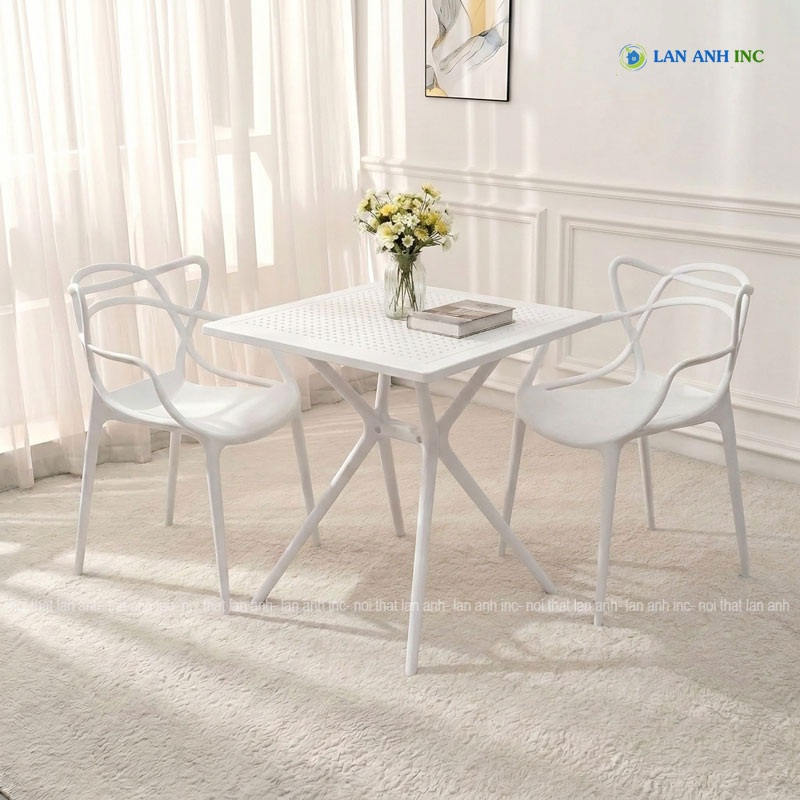 Bộ bàn ghế cafe vuông 2 ghế nhựa đúc nguyên khối đẹp hiện đại BBCF110 bộ màu trắng Bộ bàn ghế cafe vuông 2 ghế nhựa đúc nguyên khối đẹp hiện đại BBCF110 bộ màu trắng